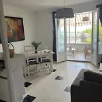 Le Richelieu With Small Sea View Apartamento *
